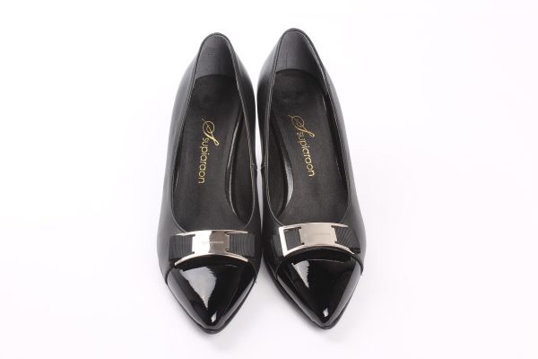 black shoes, shoe, dress shoes-589195.jpg